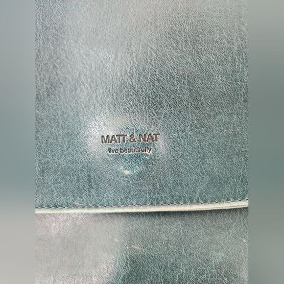 Matt & Nat Vegan Leather Crossbody bag - Picture 4 of 5